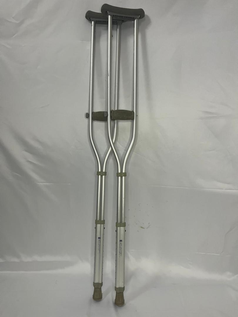 Adjustable Axillary Crutches for Lower Limb Injury Recovery (Small, Medium & Large)